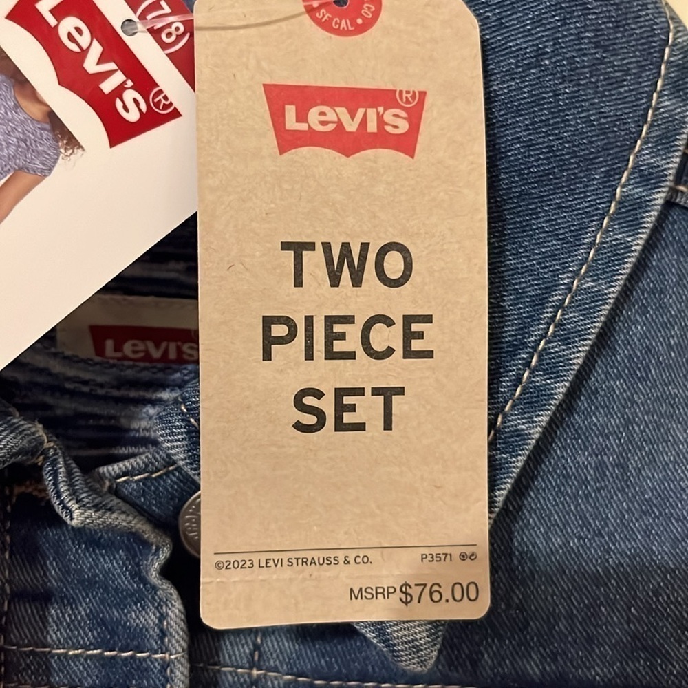 NWT Levi's Girl's 2-Piece Denim Jacket & A-Line Short Sleeve Dress Set - Picture 4 of 9